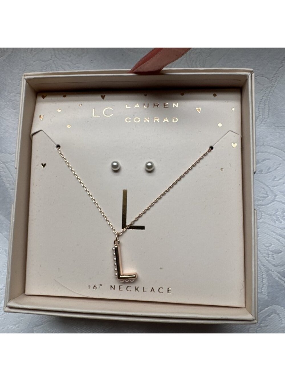 LAUREN CONRAD Initial "L” Gold Tone NECKLACE & Pearl Earring SET w/Gift Box NEW
